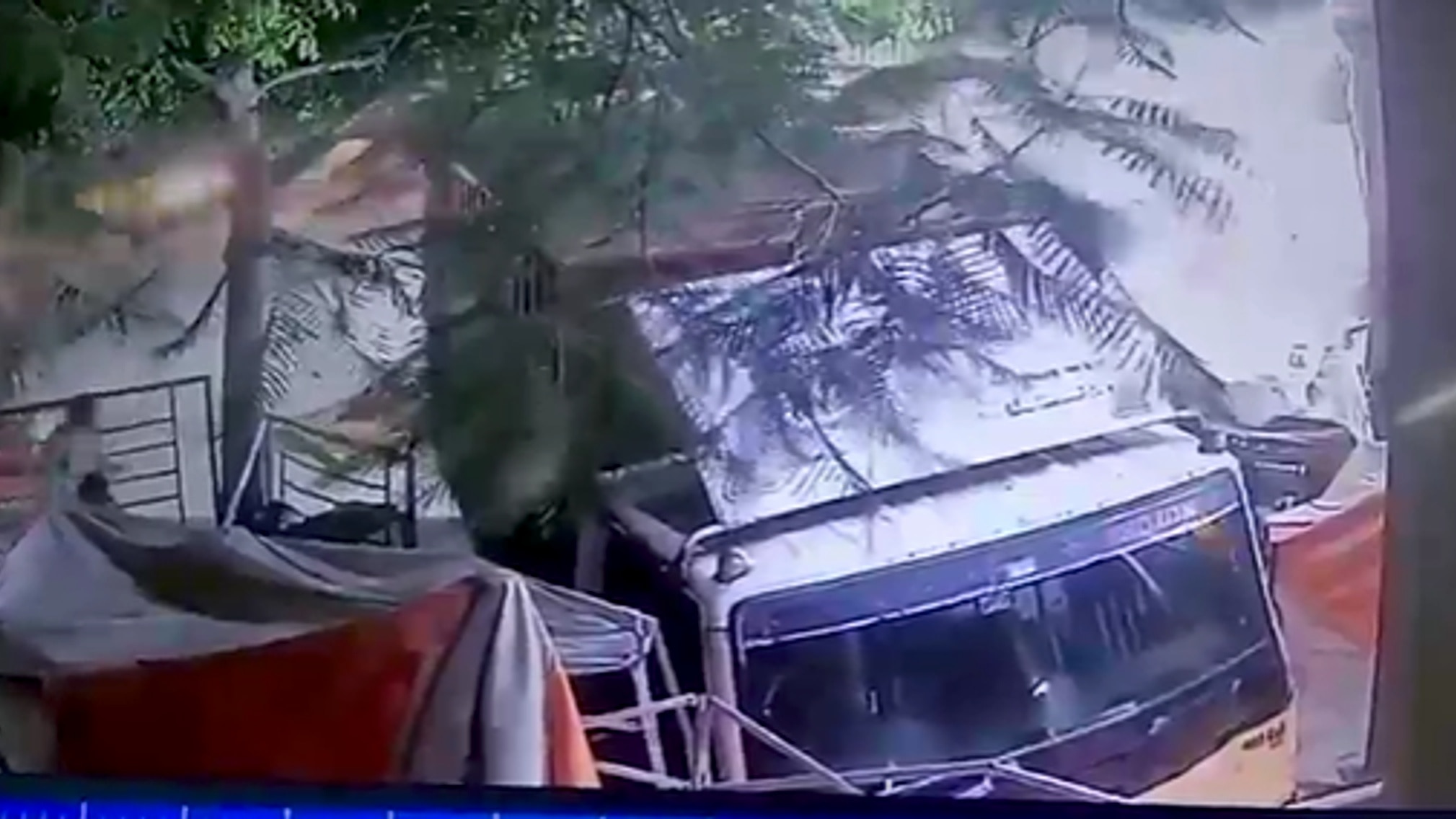 चार लोग गंभीर रूप से घायल.(Photo: Screengrab)