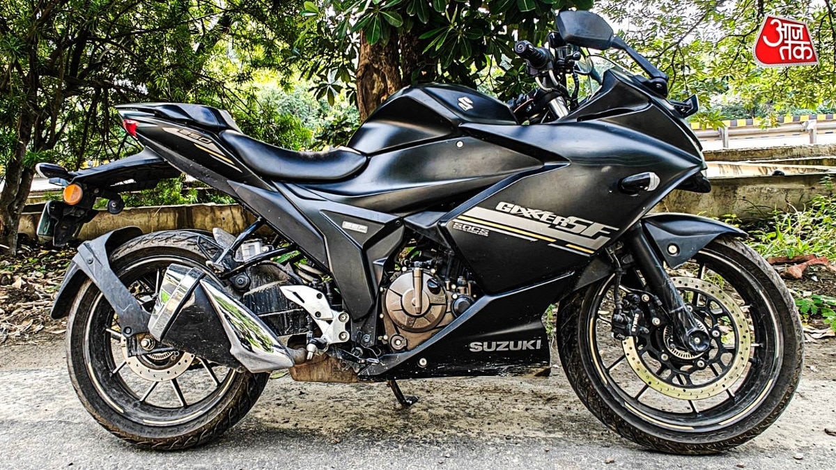 Suzuki Gixxer SF 250 FFV को E20 से लेकर E85 तक किसी भी ब्लेंड के पेट्रोल पर चलाया जा सकता है. (Photo: ITG)