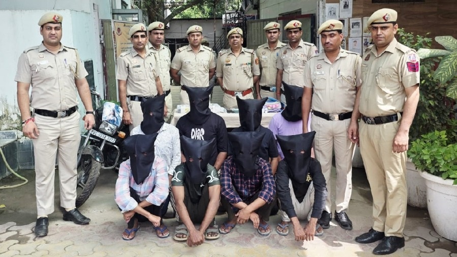 इस मामले में पुलिस की जांच अभी जारी है (फोटो-ITG)