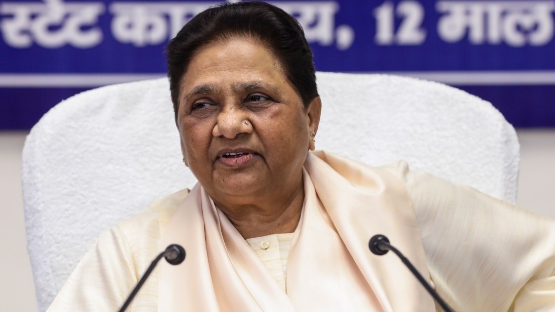 मायावती ने जीडीपी ग्रोथ के आंकड़ों पर केंद्र सरकार पर निशाना साधा है. ( File Photo-PTI)
