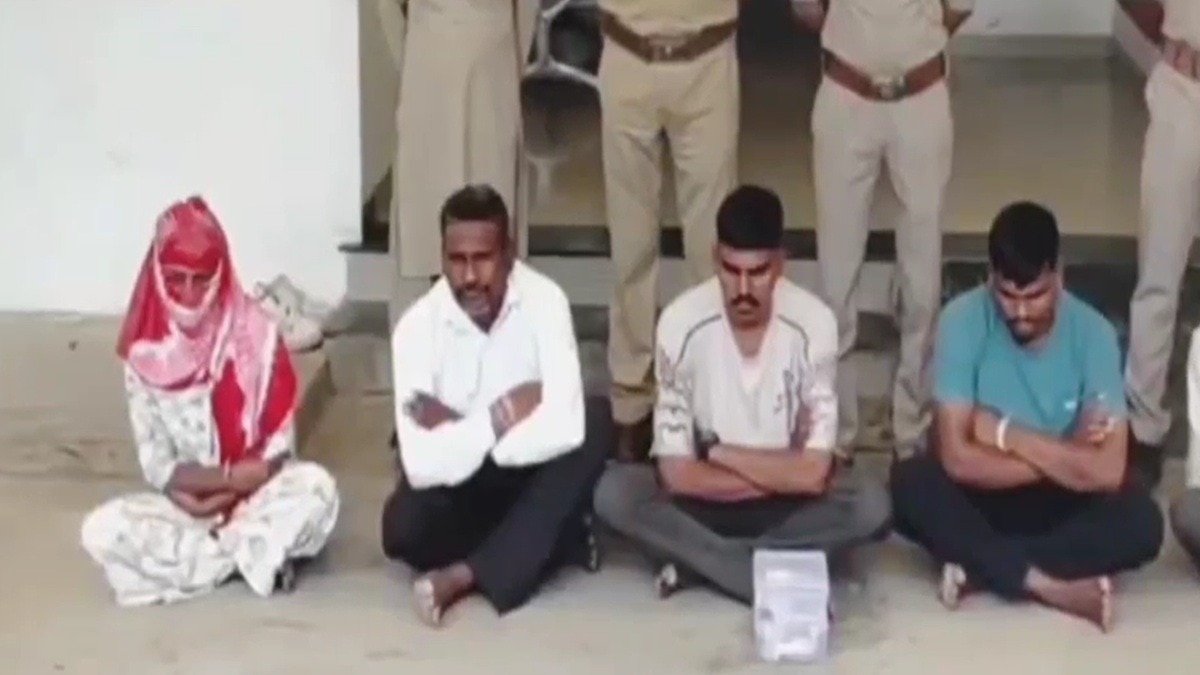 लुटेरी दुल्हन गैंग का पर्दाफाश. (Photo: Screengrab)