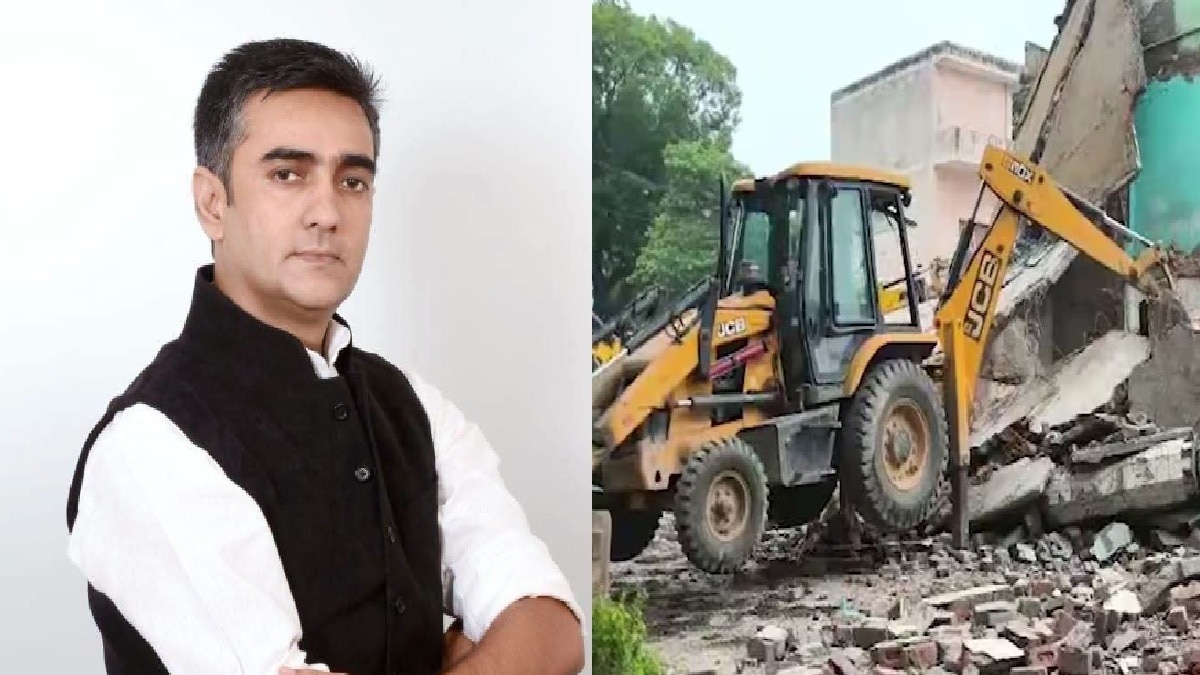 सहारनपुर में मस्जिद पर कार्रवाई के दौरान बड़ी संख्या में मौजूद थी फोर्स. (Photo: ITG)