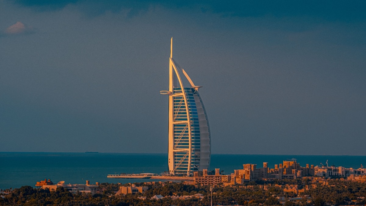 Burj Al Arab construction, Burj Al Arab engineering, skyscraper construction