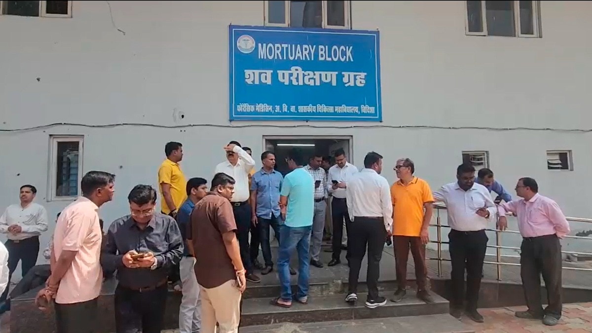 IAS अनिल डामोर की अचानक मौत. (Photo: Screengrab)