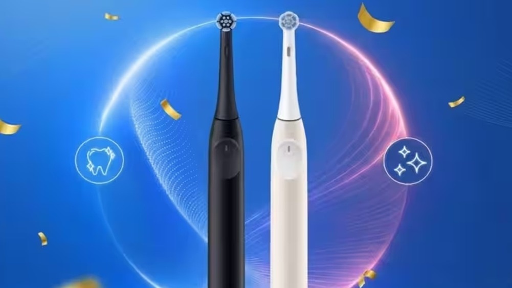 Oral-B iO Series 2 की शुरुआती कीमत 2449 रुपये है. 