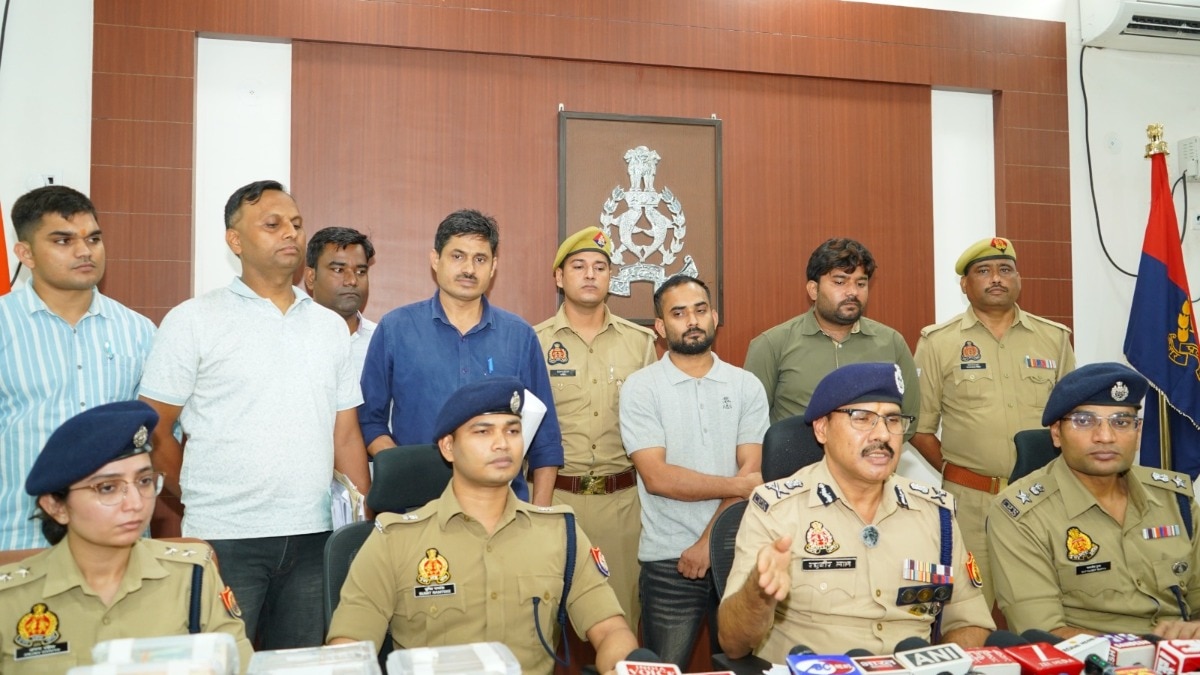 निवेश के नाम पर देशभर में साइबर ठगी.(Photo: Simer Chawla/ITG)