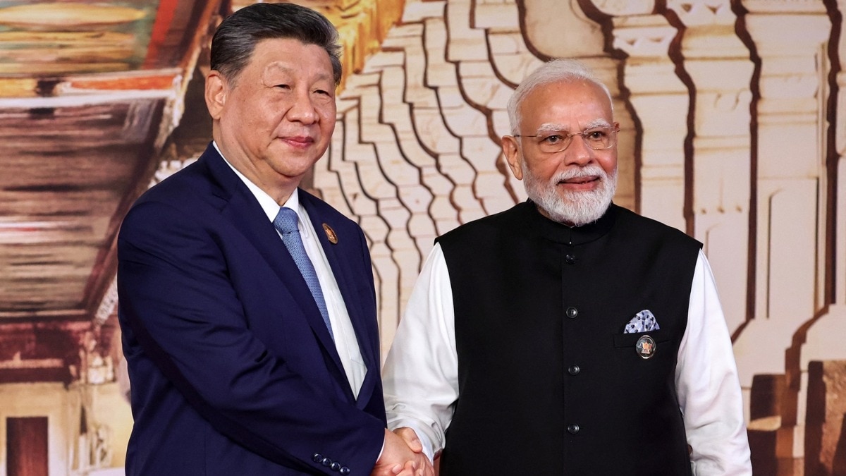 PM मोदी और जिनपिंग के बीच द्विपक्षीय वार्ता हुई. (Photo:AFP)