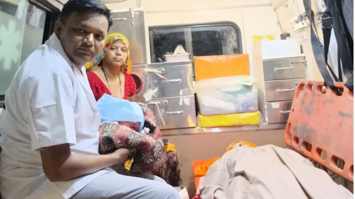 अलवर से जयपुर के लिए किया गया था रेफर. (Photo: ITG)