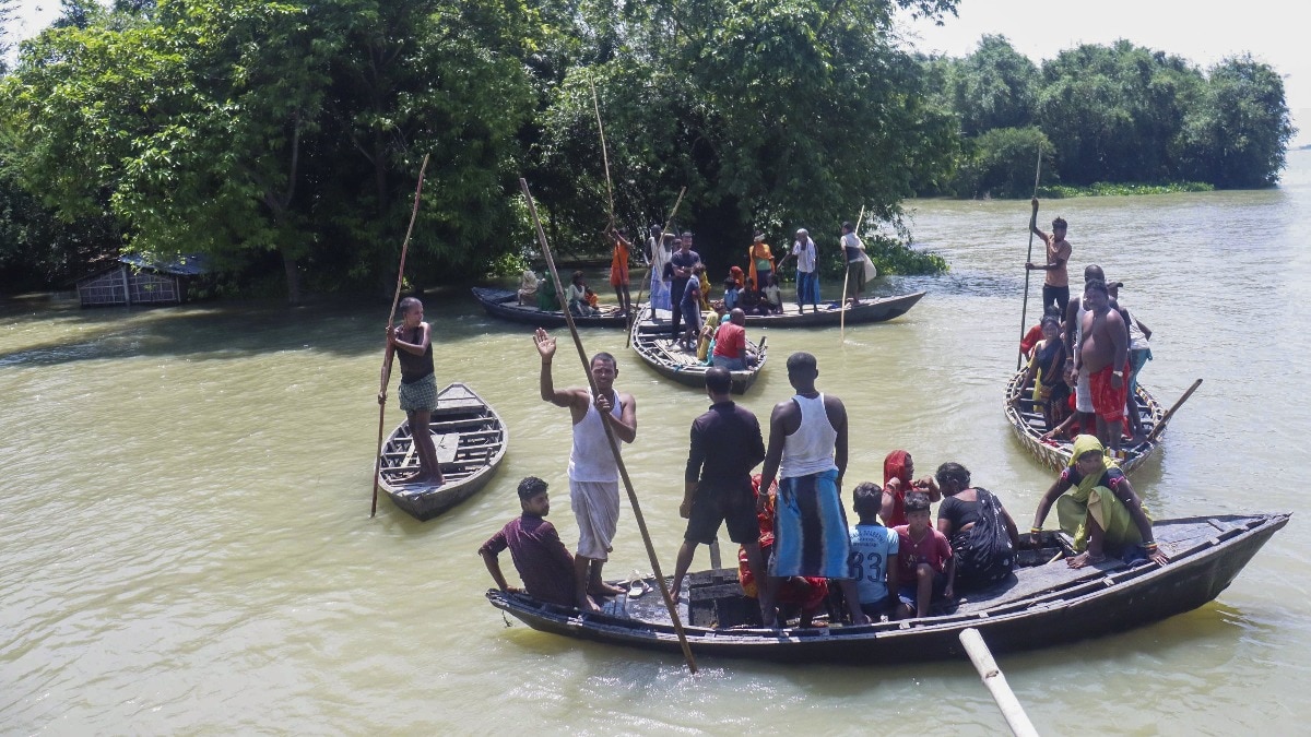 बिहार में बाढ़ से 48 लाख से ज्यादा लोग प्रभावित है. (Photo-PTI)