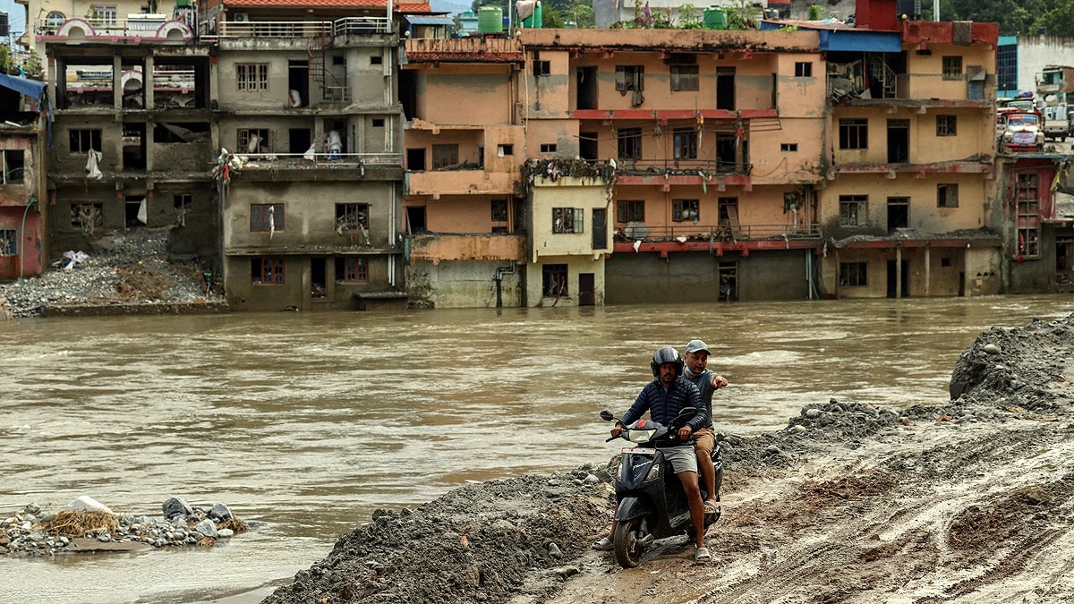 नेपाल में आई बाढ़ के असली पांच कारण आए सामने, WWA ने दी ये चेतावनी