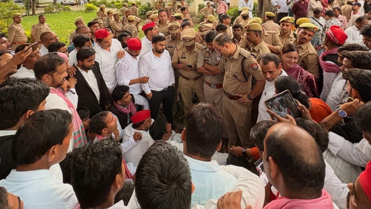 रायबरेली में बवाल, लखनऊ तक उबाल: अखिलेश यादव बोले- PDA पर हुआ प्रहार… मंत्री दिनेश प्रताप ने कहा- ‘बाप रे इतना अहंकार’; सपा-ABVP विवाद की पूरी कहानी – Raebareli Samajwadi Party Chhatra Sabha vs abvp clash akhilesh yadav slams police beaten mla lclam