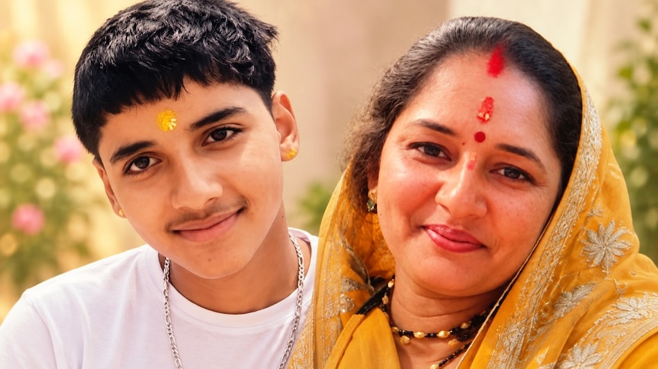 कुछ घंटों में उजड़ गया परिवार.(Photo: Rakesh Pant/ITG)
