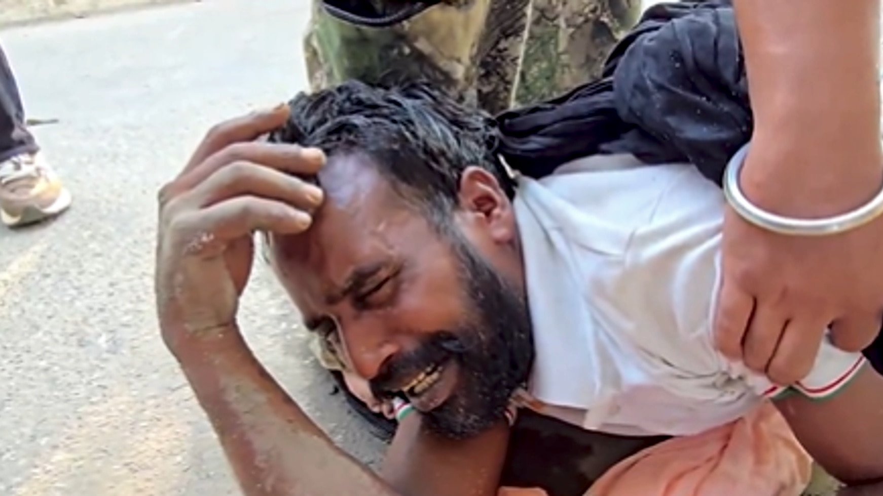 पंजाब के संगरूर में डीसी ऑफिस के बाहर मचा हड़कंप