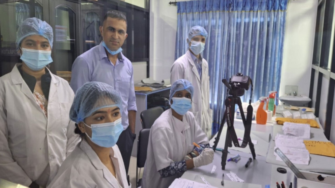  DNA जांच से लापता लोगों की पहचान की जा रही है.(X/IndianNepal) 
