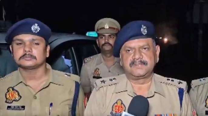 बहराइच एसपी ने पुलिस कैंपेन की जानकारी मीडिया को दी. (Photo-X/ANI)