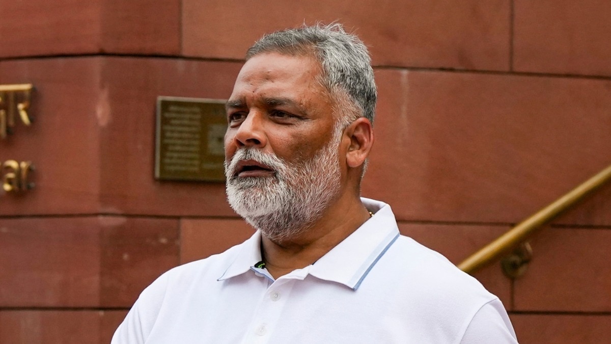 पप्पू यादव ने बिहार में दुष्कर्म, छेड़खानी और बच्चों के खिलाफ यौन अपराधों का जिक्र करते हुए कानून-व्यवस्था पर सवाल उठाए (Photo: PTI)