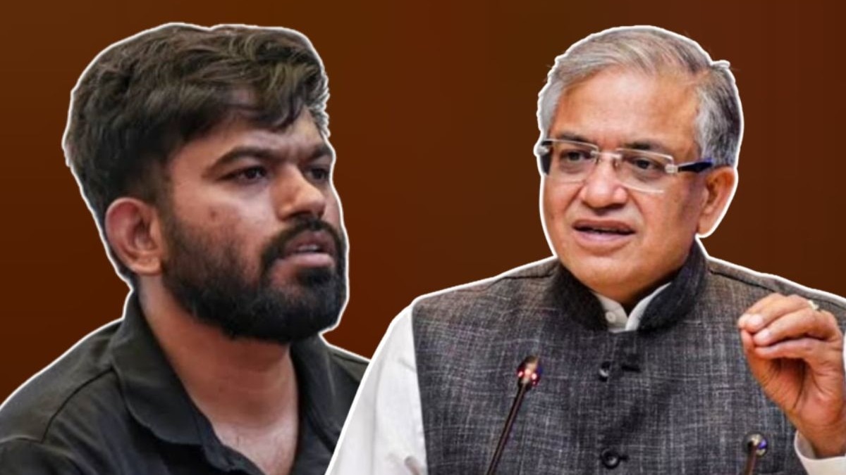 अभिजीत दीपके और सीईसी ज्ञानेश कुमार. (फाइल फोटो)