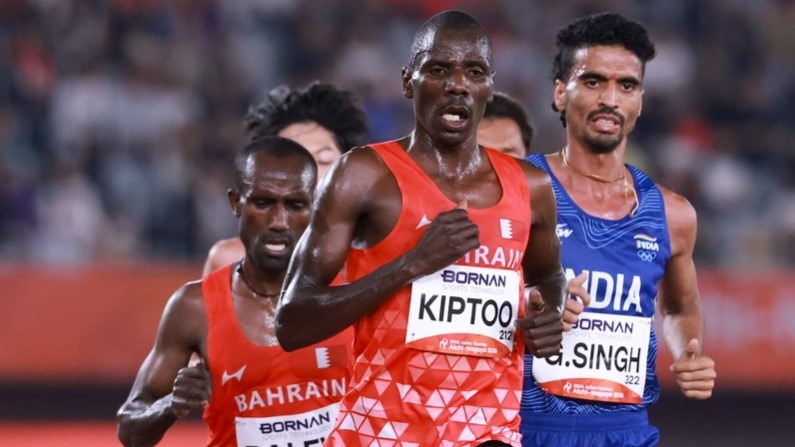 गुलवीर सिंह ने एशियन गेम्स में अपना पदक अपग्रेड  किया.  (Photo, AFP)