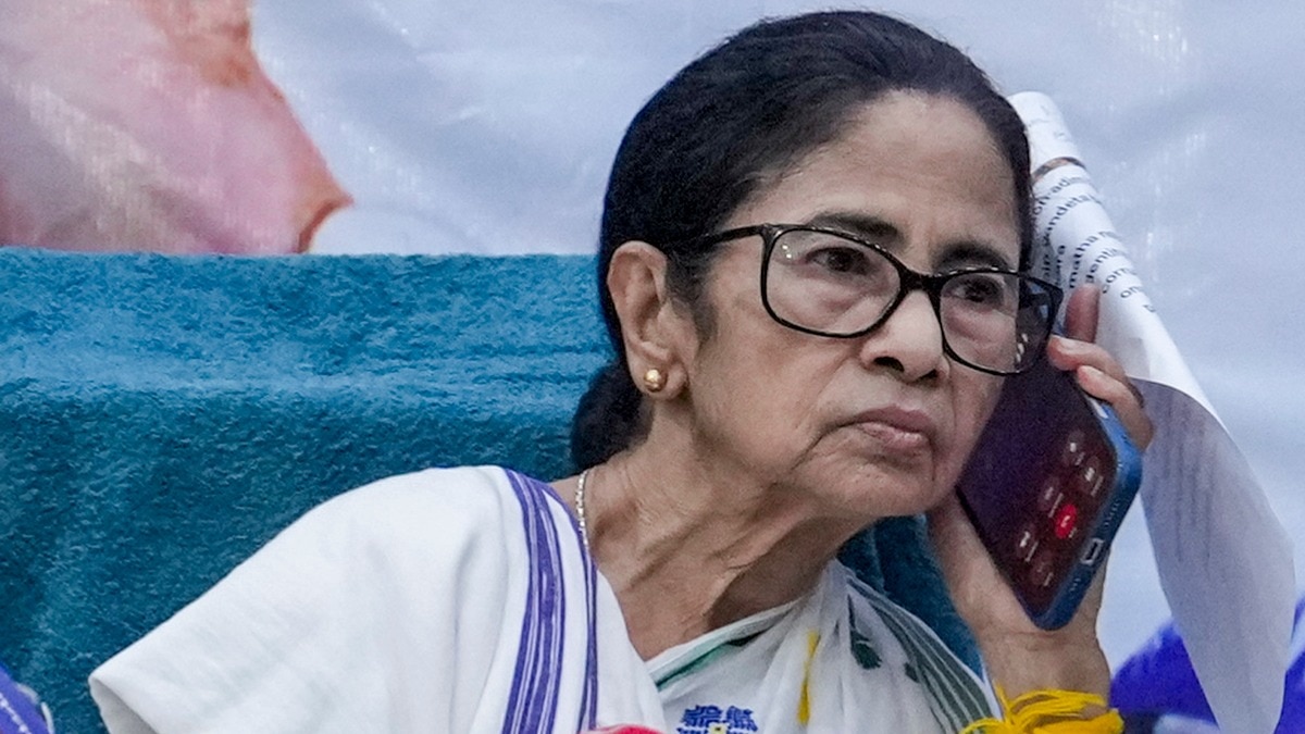 ममता बनर्जी ने एमए बेबी के संयुक्त कार्रवाई के प्रस्ताव का किया समर्थन.
