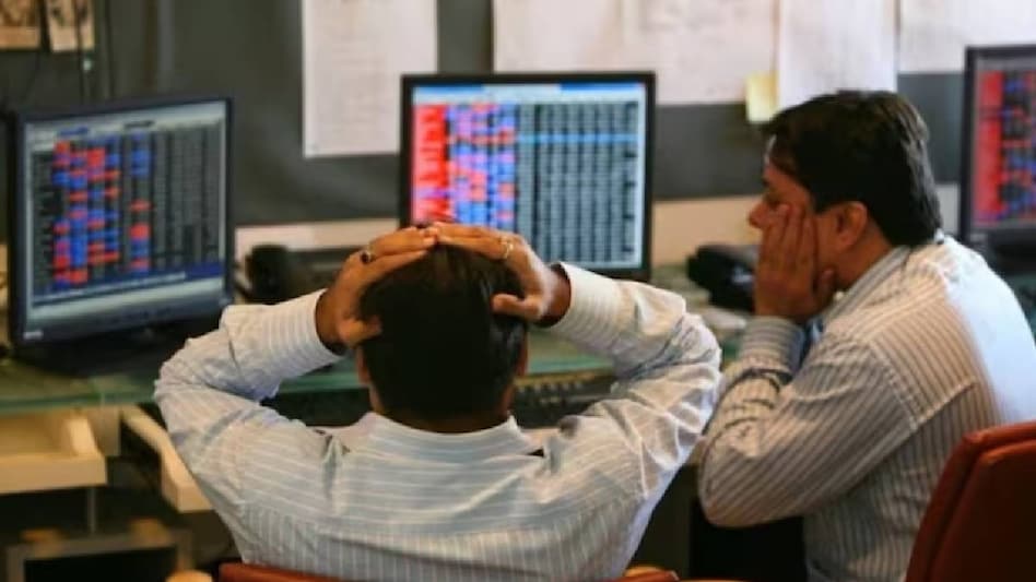 BSE Sensex va NSE Nifty indekslari savdo ochilgandan soʻng 600 nuqtadan tushdi