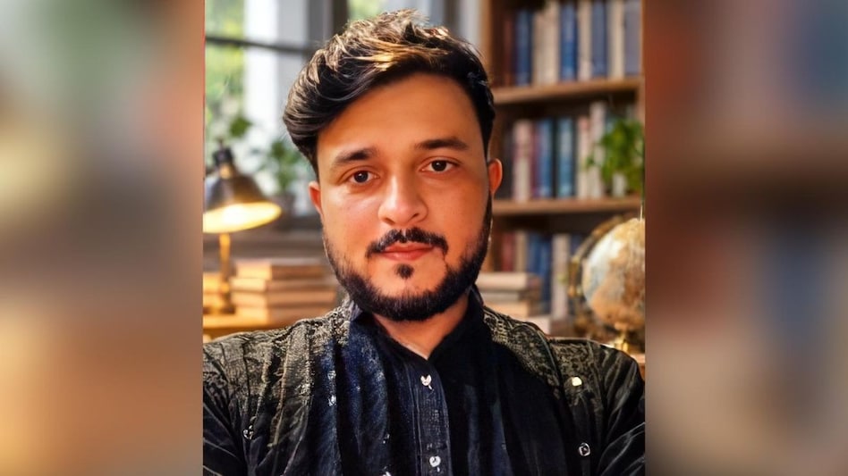 Uttar Pradesh Student Receives Monthly Financial Aid for Postgraduate Studies