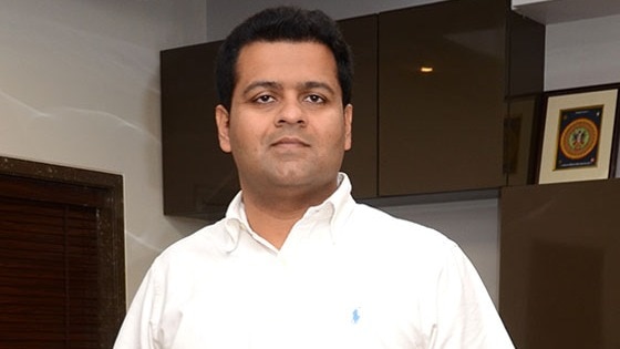 सपा के राज्यसभा उम्मीदवार धनराज नथवानी (Photo-X)