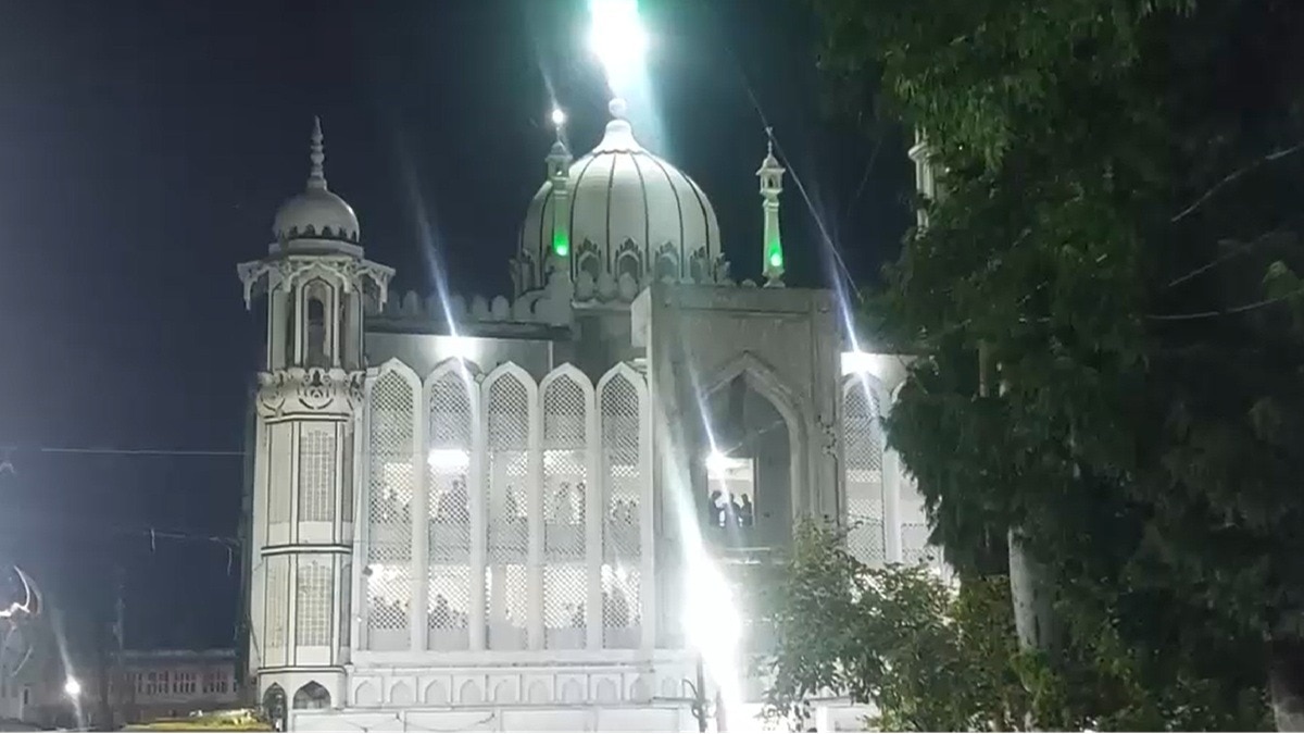 शाही मस्जिद पर अफवाह ने बिगाड़ी उज्जैन की फिजा. (Photo: Screengrab) 
