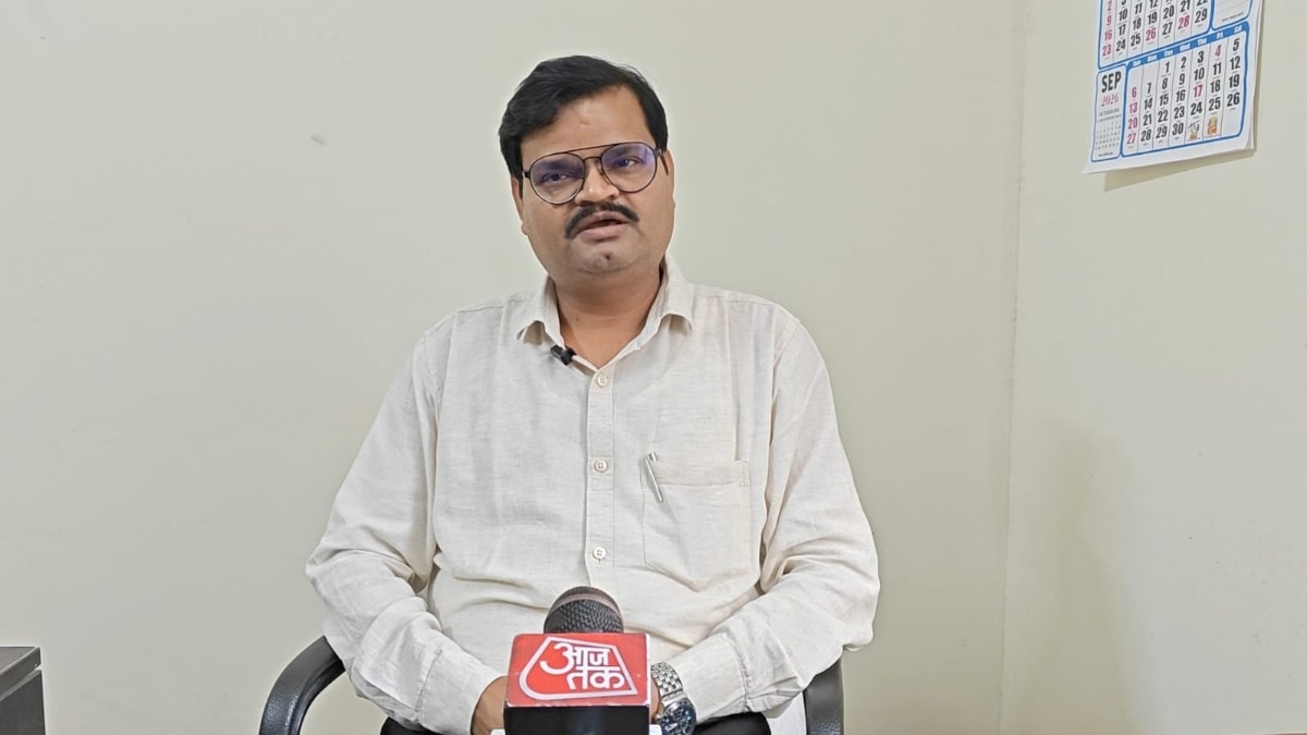 डॉ ब्रह्मदत्त सिंह, वरिष्ठ सदस्य स्थाई लोक अदालत ने मामले की पूरी जानकारी दी  (Photo ITG)
