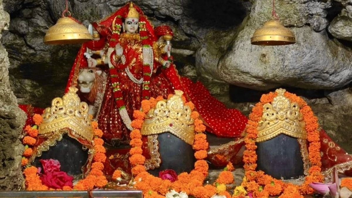 मां वैष्णो देवी का दरबार (Photo: x.com/ @Jayalko1)