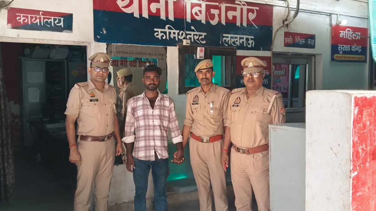 पुलिस गिरफ्त में दोस्त का हत्यारा. (Photo: ITG)