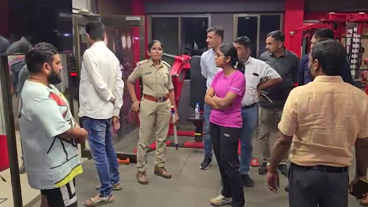 चेंजिंग रूम और लड़कियां... ग्राहक बनकर पहुंची पुलिस, पेन ड्राइव में मिलीं तस्वीरें... गुजरात के जिम की कहानी