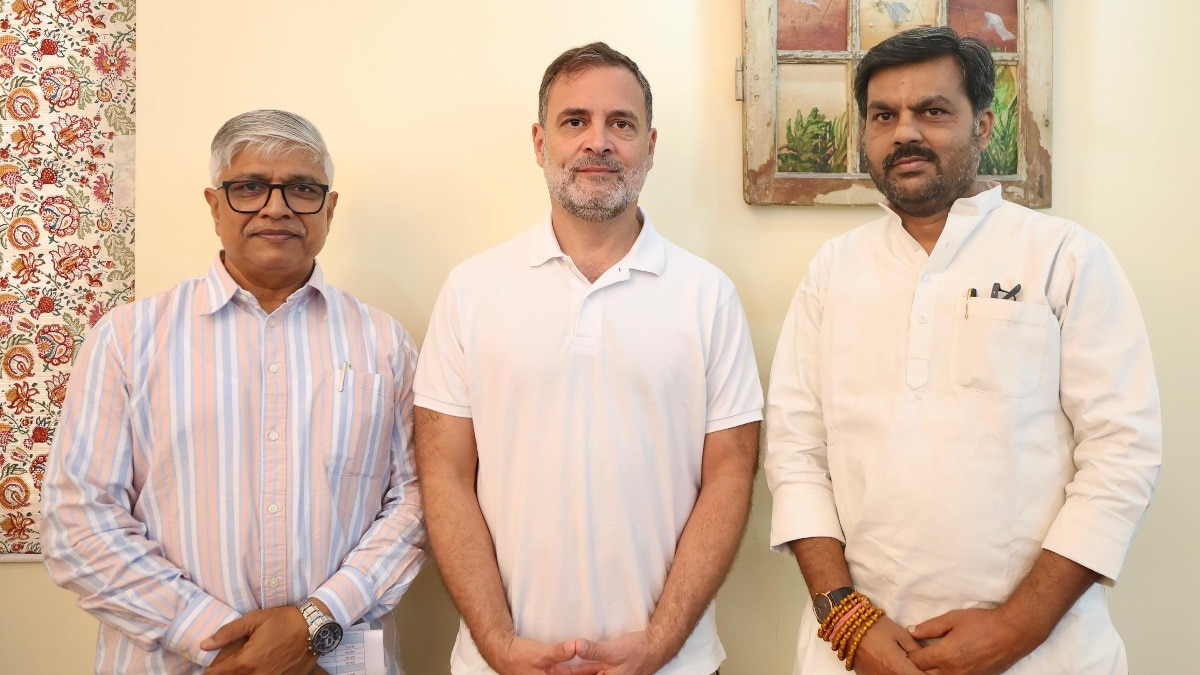 कांग्रेस के क्षेत्रीय दलों के साथ समीकरण के कयास लग रहे हैं.  (Photo- ITGD)
