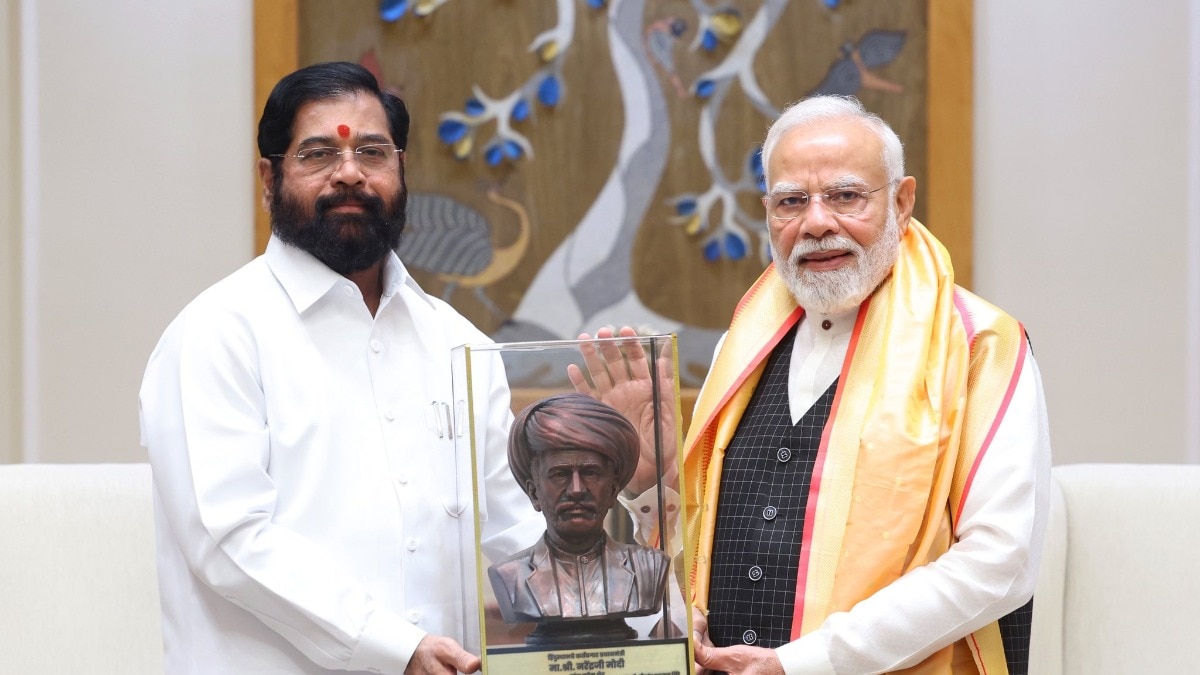 PM मोदी से मिलकर एकनाथ शिंदे को मिला किसानों की मदद का आश्वासन (Photo- X/Eknath Shinde)