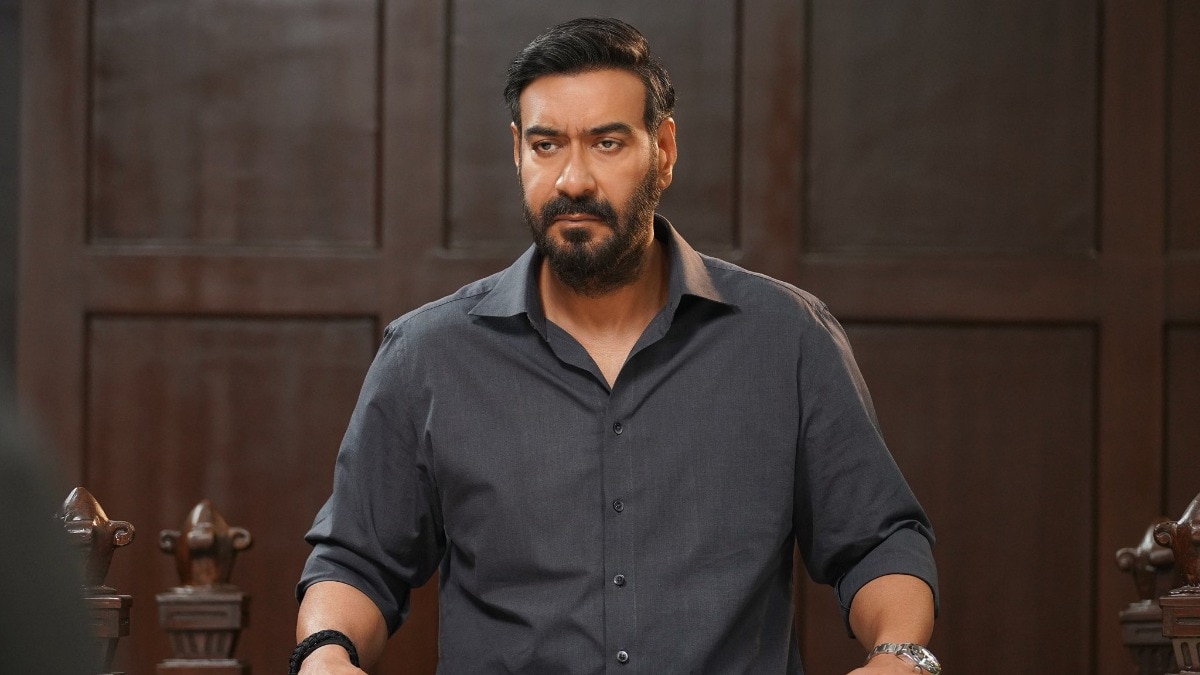 पहले मंडे कैसा रहा अजय की फिल्म का परफॉरमेंस (Photo credit: Movie still)
