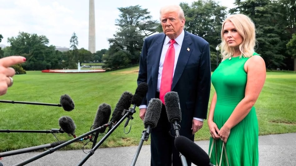 Karolin Levit Tramp maʼmuriyati ishidan soʻng Fox Newsga kontribyutor sifatida qoʻshildi