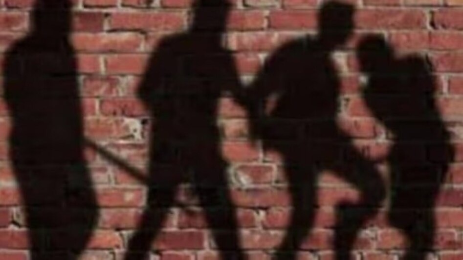 शराब पार्टी के दौरान युवक की पीट पीटकर हत्या. (Photo: Representational)