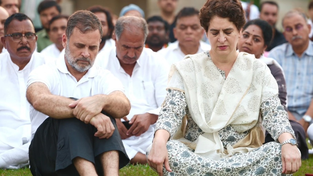 Rahul Gandhi priyanka rajghat