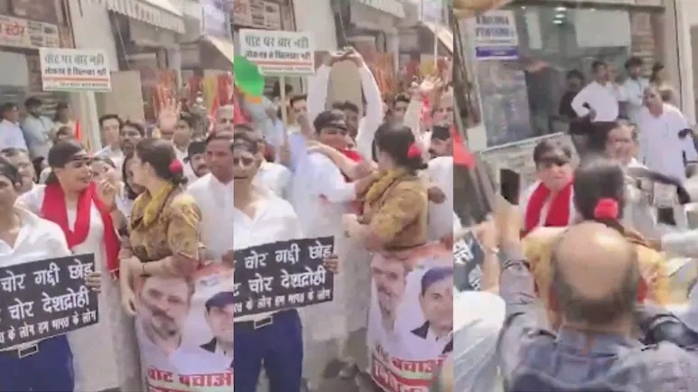 फरीदाबाद में इंडिया ब्लॉक के प्रदर्शन के दौरान दो कांग्रेस नेताओं ने एक दूसरे को थप्पड़ जड़ दिया. (Photo-X/@Rajbirrohilla)