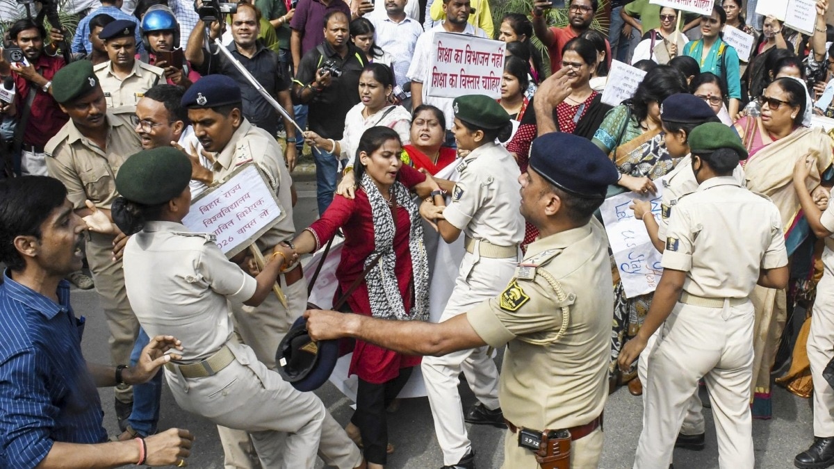 पटना में धरना-प्रदर्शन के लिए अब गर्दनीबाग ही निर्धारित स्थल होगा.(Photo-PTI)