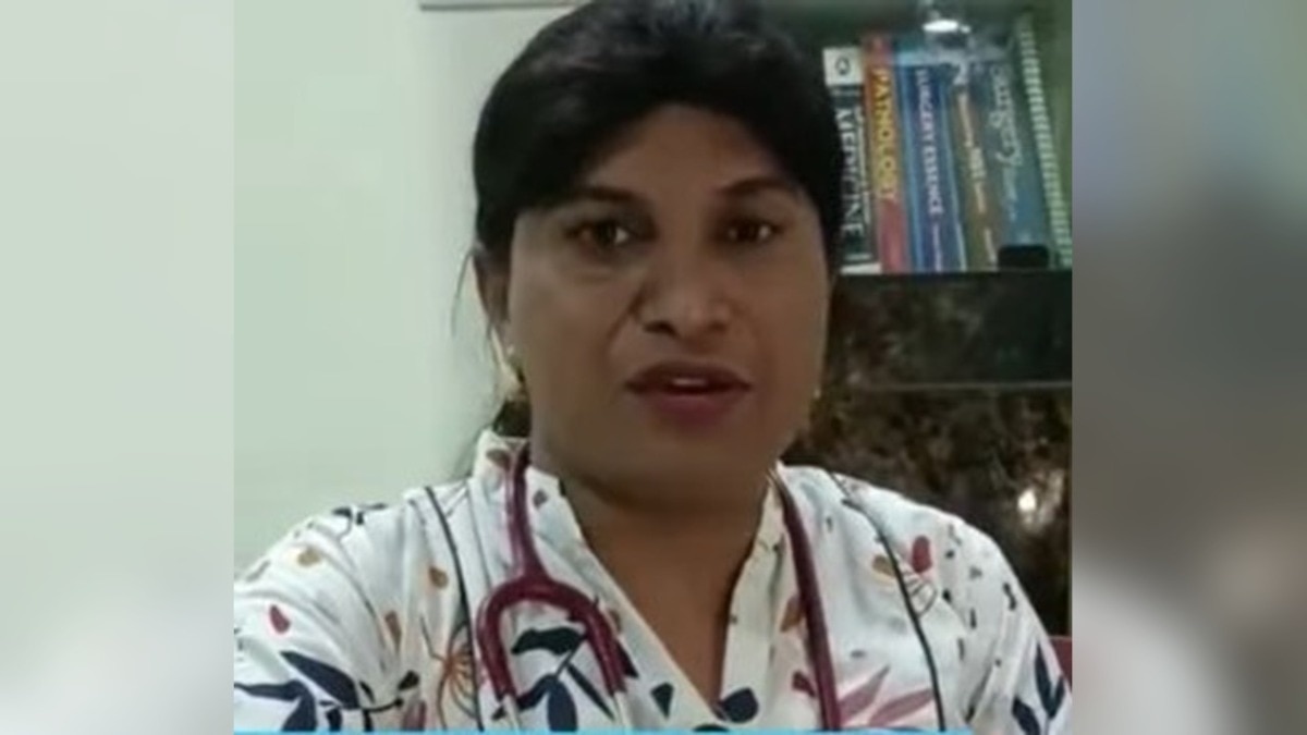 उन्हें परिवार और नौकरी से ठुकराया गया: तेलंगाना की एक ट्रांस महिला ने कैसे MD की डिग्री हासिल की (Image: Facebook/Mitr Clinic - Hyderabad)