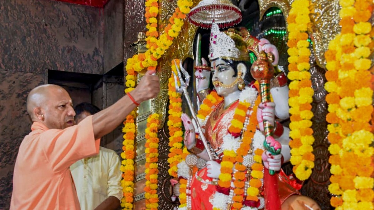 सीएम योगी ने बताया महिला सशक्तिकरण का मंत्र (Photo-PTI)