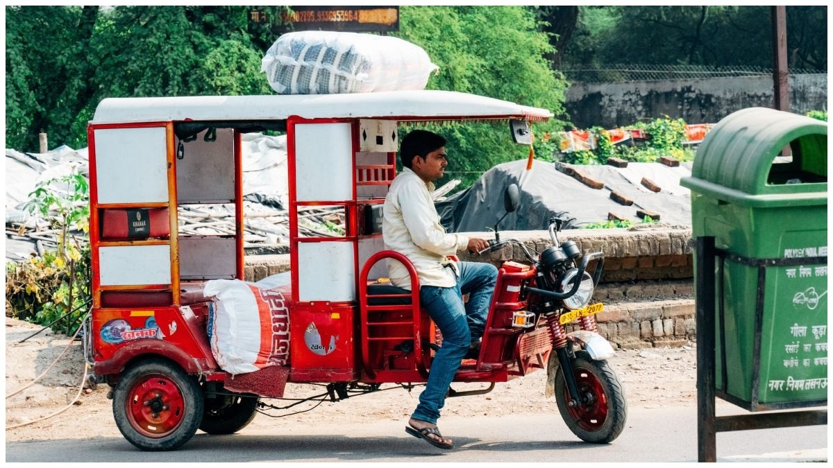 ई-रिक्शा में 40 किलो सामान ही रखा जा सकता है. (Photo: Pexels)