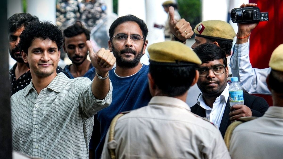 सौरव दास और आशुतोष रांका की गिरफ्तारी के बाद दिल्ली पुलिस ने बयान जारी किया (PTI photo)