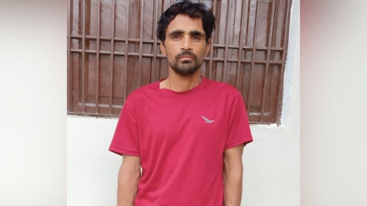 24 साल बाद अपने परिवार से मिला बिछड़ा बेटा. (Photo: ITG)