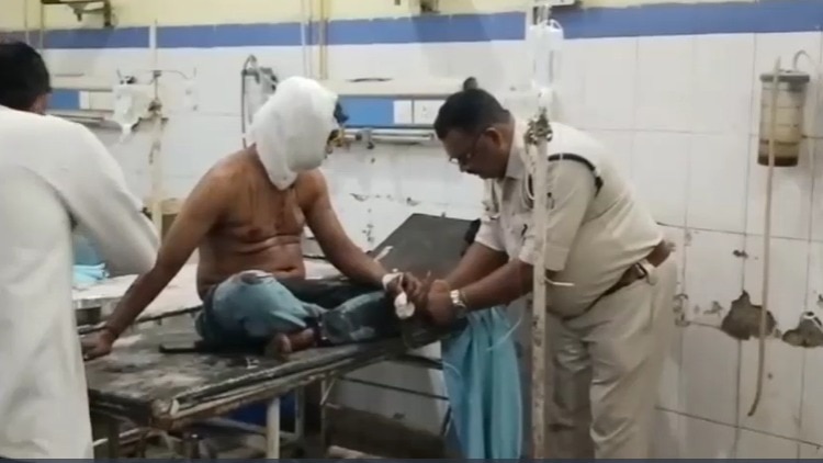 महिला ने एक्स बॉयफ्रेंड पर ब्लैकमेलिंग का आरोप लगाया. (Photo- ITGD)