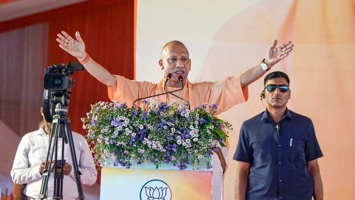 गाजियाबाद में सपा पर बरसे सीएम योगी (Photo-PTI)