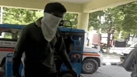 छात्रा से छेड़खानी का आरोपी. (Photo: ITG)