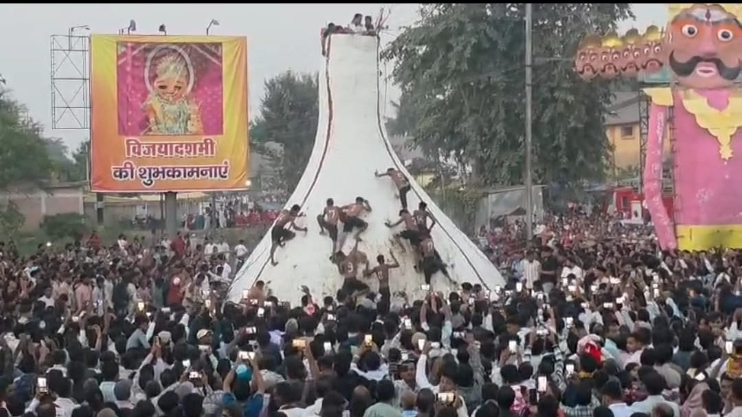 रावण दहन की छत्तीसगढ़ की अनोखी परंपरा. (Photo: ITG)