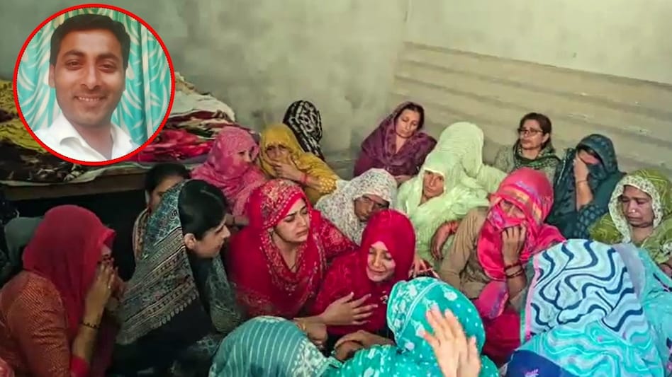 जेब में रखे मोबाइल की बैटरी फटने से युवक की मौत हो गई (Photo ITG)