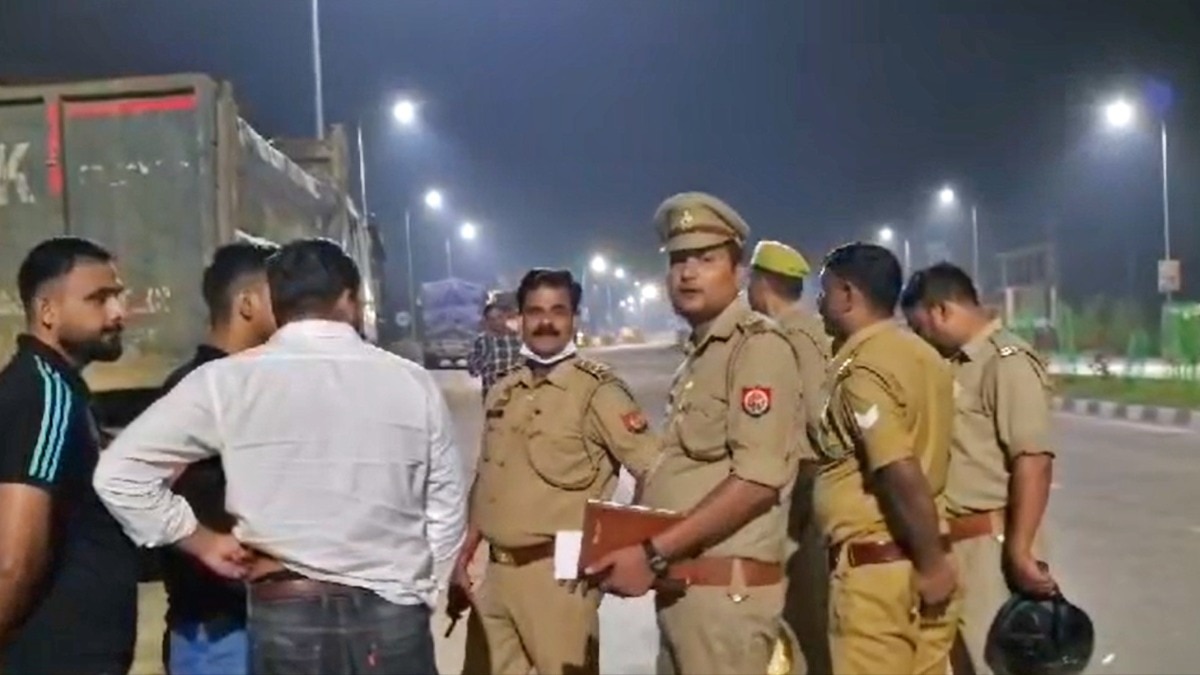 Body found by the highway in Unnao (Photo- ITG)